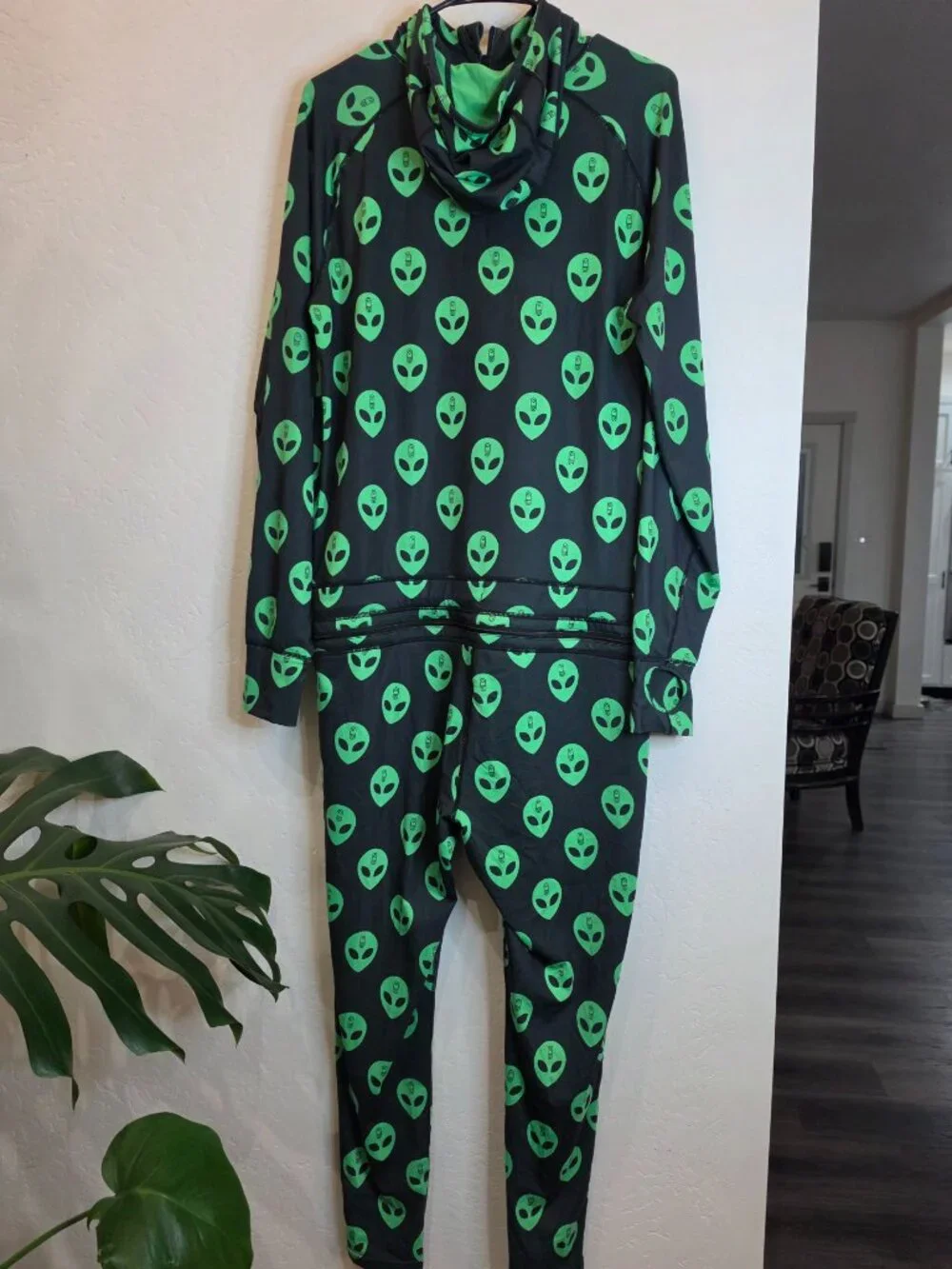 👽Airblaster Classic Ninja Suit Men’s Medium Alien Print One-Piece Base Layer 👽
